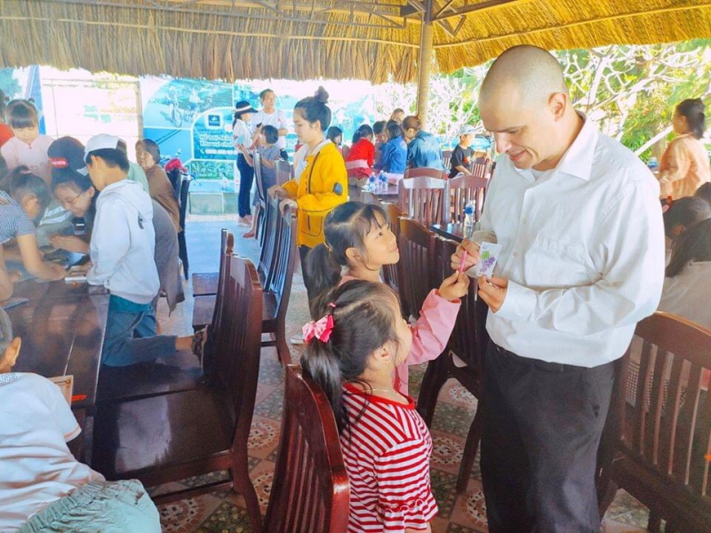 Trung tâm Ngoại ngữ Ánh Dương