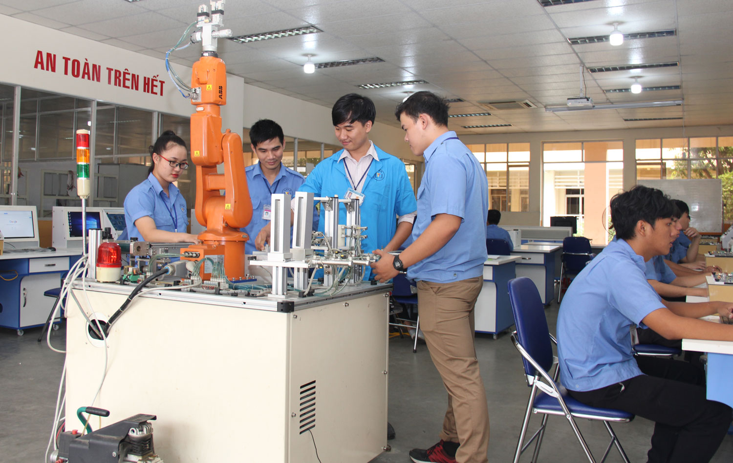 Trường Cao đẳng tại Bình Dương