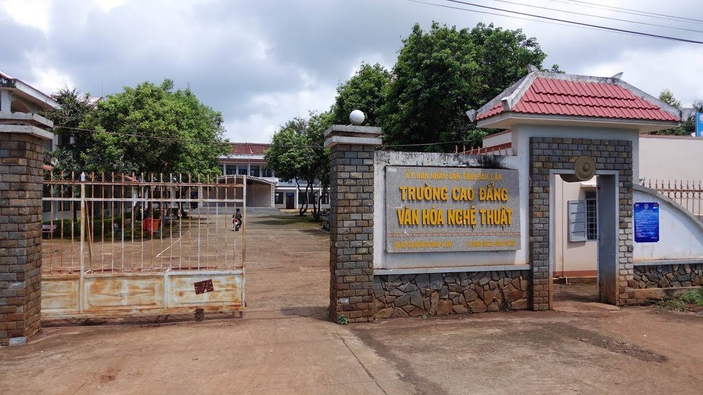 Trường cao đẳng tại Đắk Lắk