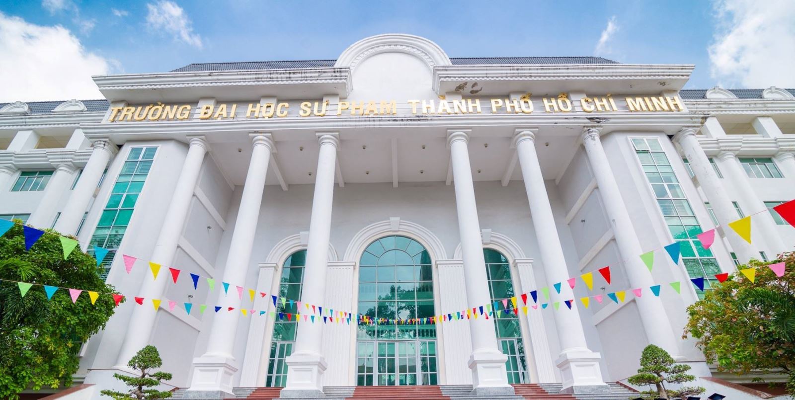 ĐẠI HỌC SƯ PHẠM THÀNH PHỐ HỒ CHÍ MINH