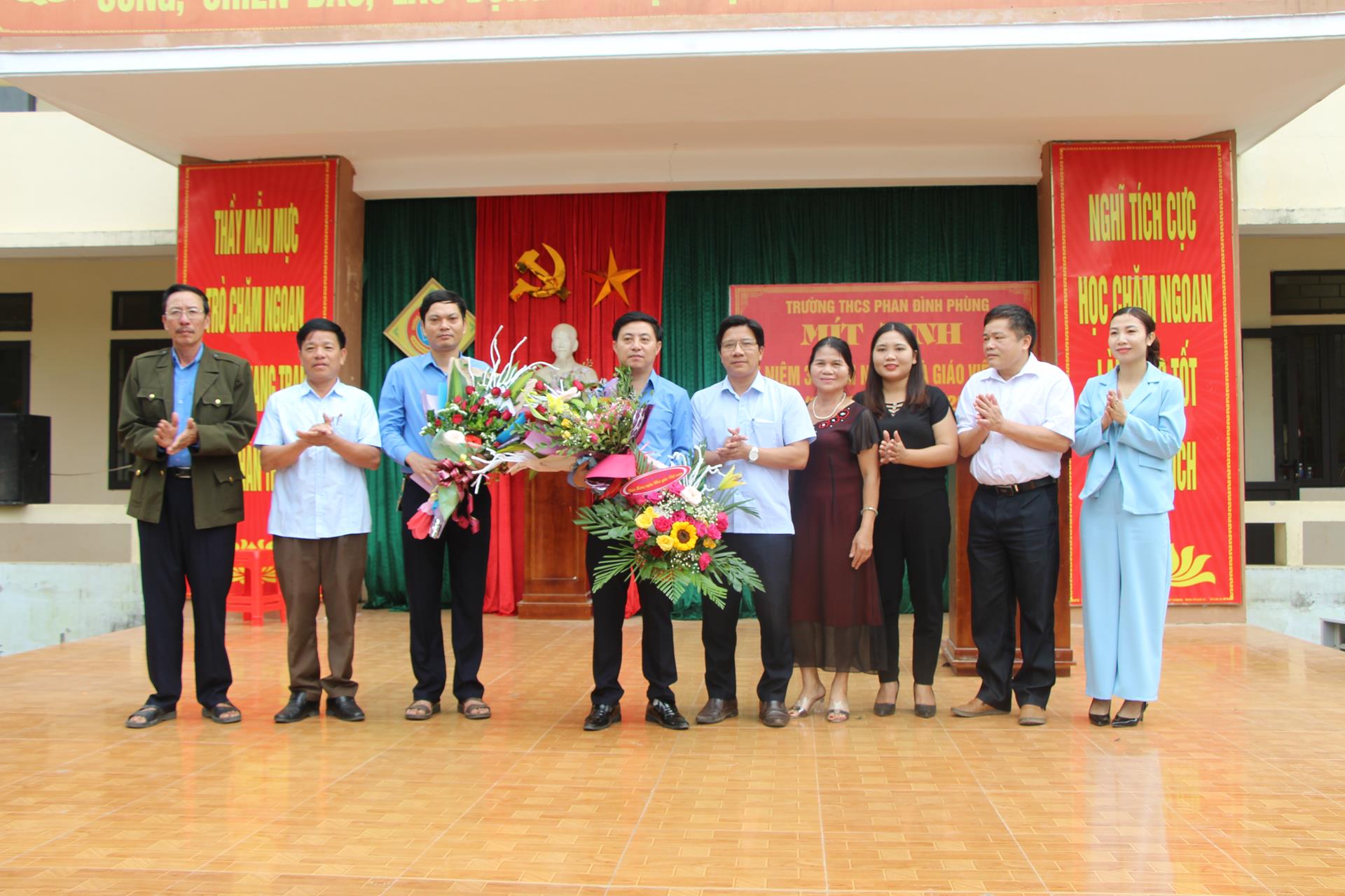 Trường tiểu học Phan Đình Phùng