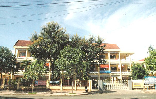 Trường Tiểu học Đắk Lắk