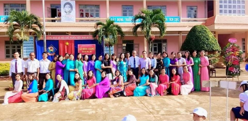 Trường Tiểu học Đắk Lắk