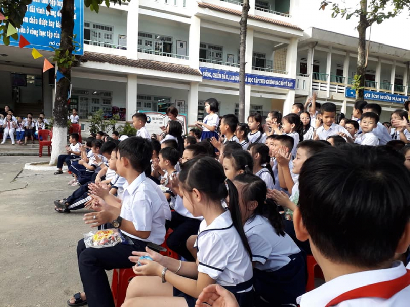 Trường tiểu học Kon Tum